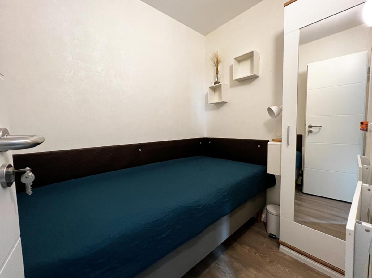 Mg-Quartier Hostel Monchengladbach Bagian luar foto