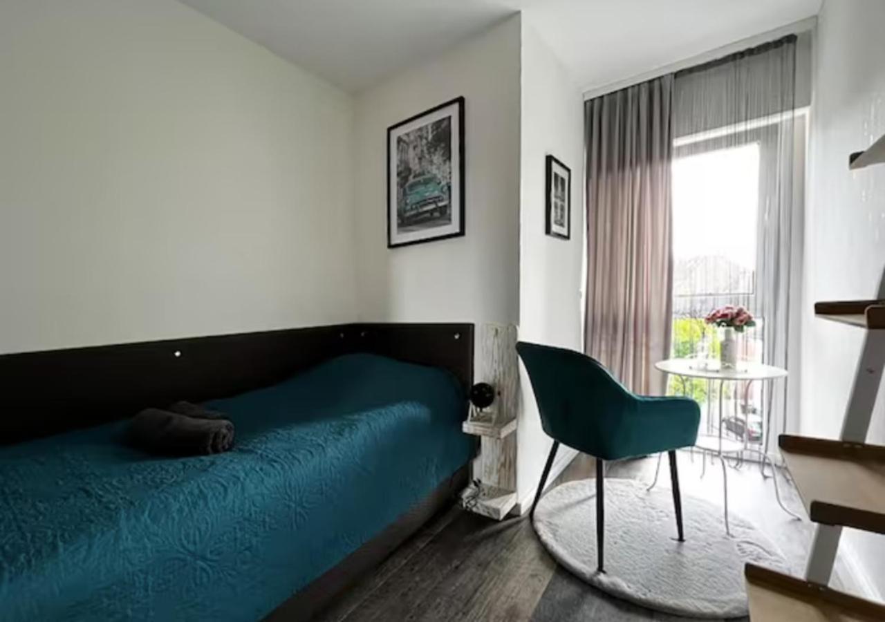 Mg-Quartier Hostel Monchengladbach Bagian luar foto
