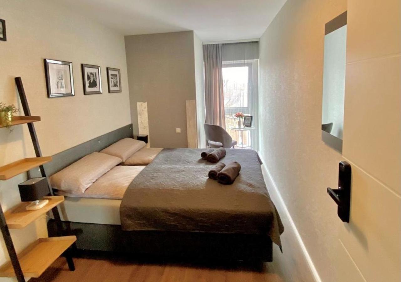 Mg-Quartier Hostel Monchengladbach Bagian luar foto
