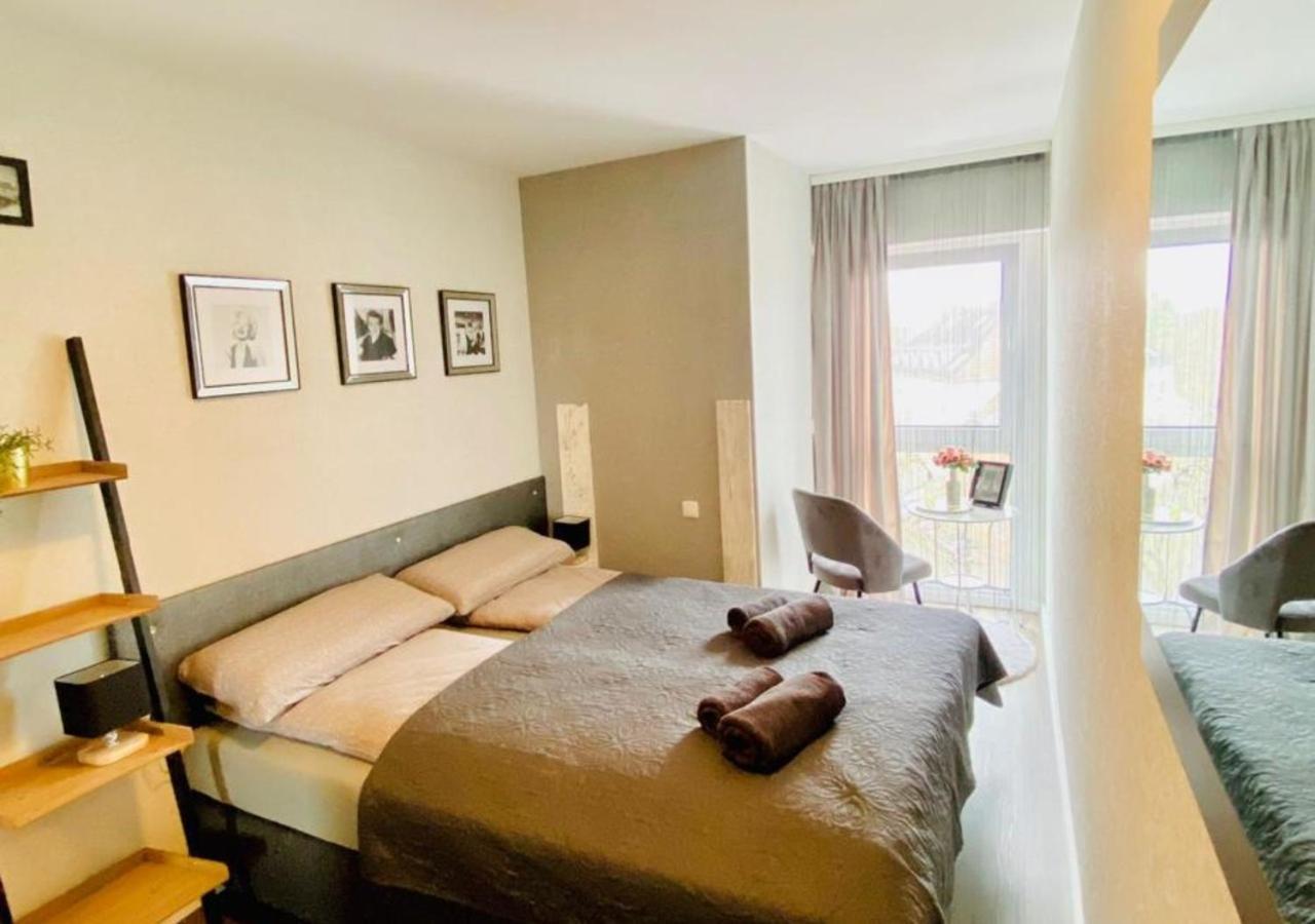 Mg-Quartier Hostel Monchengladbach Bagian luar foto